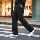 [LEVE 5 PAGUE 3] Calça Masculina Audaz em Tecido Moletom e Elastano (Estilo de Presença para o Inverno!)